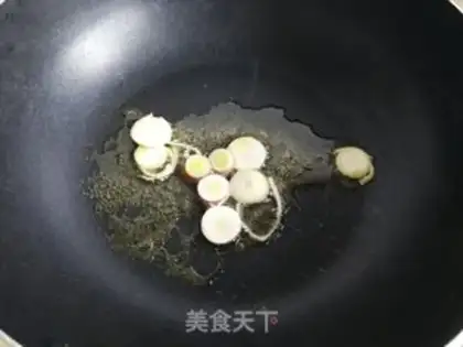 Make Spinach bean rolls step 6