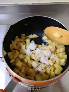 Make Cinnamon apple pie step 5