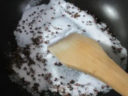 Make Salted chicken legs step 1