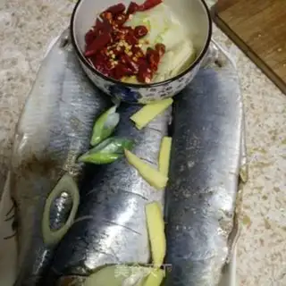 Make Blue fish step 2