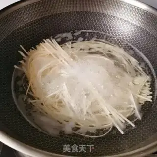 Make Chicken noodles step 2