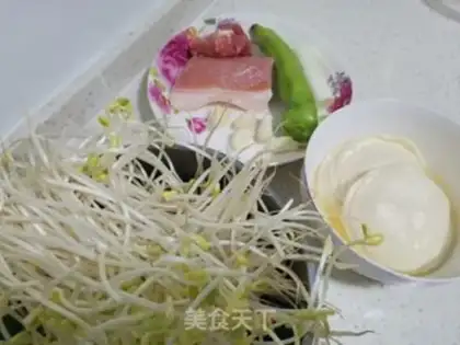 Make Scrambled sprouts step 0