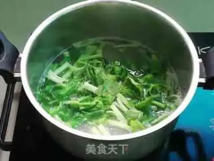 Make The fan shrimp celery soup step 4