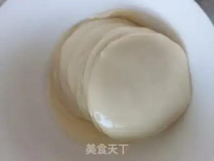 Make Scrambled sprouts step 1