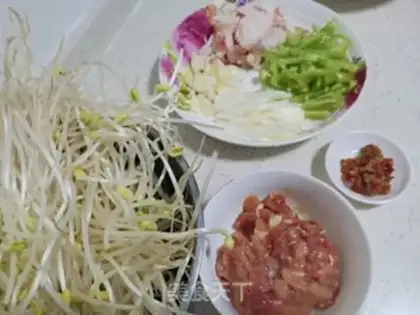 Make Scrambled sprouts step 2