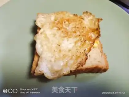 Make Bacon egg sandwich step 3