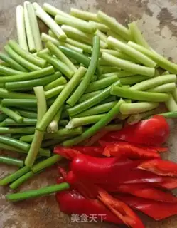Make Garlic spicy sprouts step 2