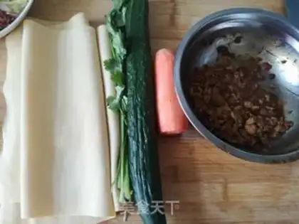 Make Three-swidth bean rolls step 0