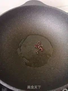 Make Ringing bells with sharp seafood soup step 1