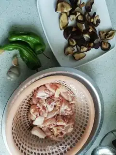 Make Frozen chicken legs step 0