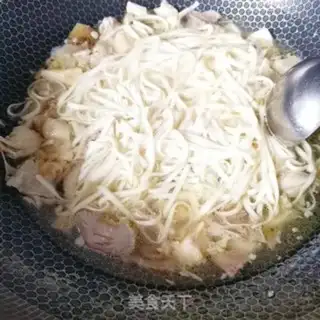 Make Chicken noodles step 5