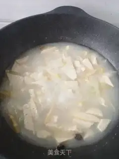 Make Ringing bells with sharp seafood soup step 5