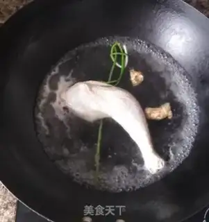 Make Hands tore chickens step 0