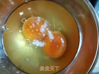 Make Fried eggs step 3