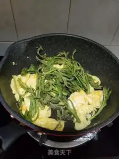 Make Fried eggs step 6
