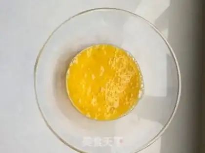Make Shrimp fried eggs step 2