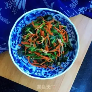 Make Spinach with carrots step 9