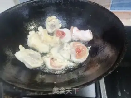 Make Bread bowl, red curry pineapple chicken step 1