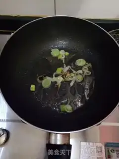 Make Tomato spinach noodles step 3