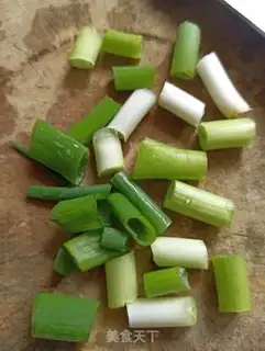 Make Onion radish tofu soup step 2