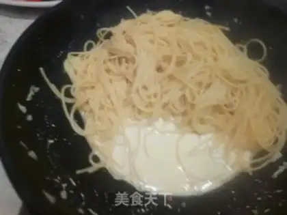 Make Cream shrimp pasta step 6