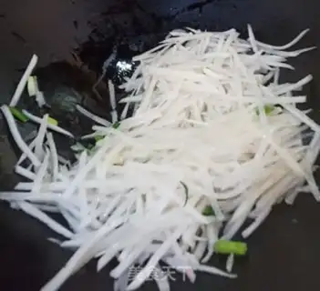 Make Onion radish tofu soup step 4
