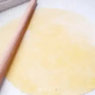 Make Beef hand and egg noodles step 5
