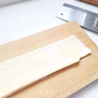 Make Beef hand and egg noodles step 6