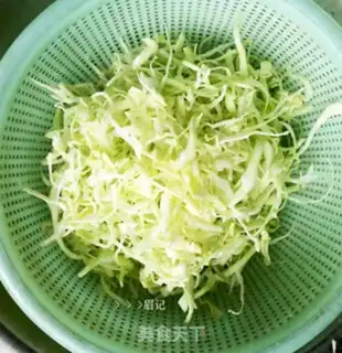 Make A cabbage salad step 5