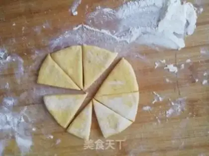 Make Pumpkin rolls step 5