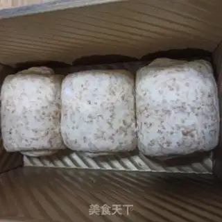 Make 30% of all wheat Chinese toast step 10