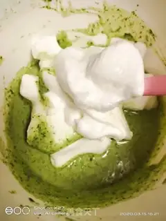Make A spinach cake roll step 7