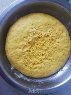 Make Pumpkin buns step 3