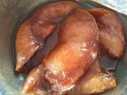 Make Chicken breasts with fragrance step 0