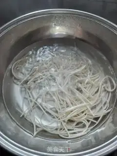 Make Creamed casserole noodles step 1