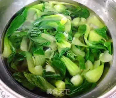 Make Garlic sauce step 1