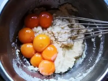 Make Old breakfast cake step 4