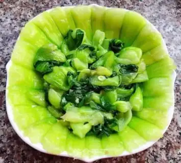 Make Garlic sauce step 7