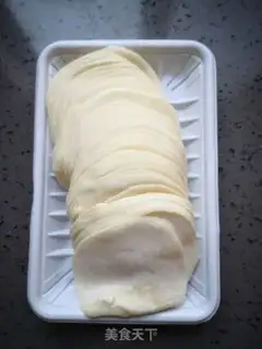 Make Spaghetti rolls step 3