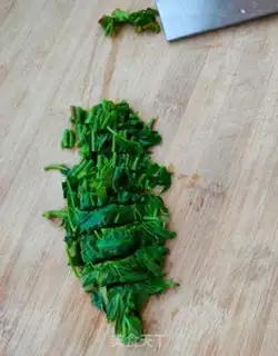 Make Spicy sesame noodles step 1