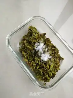 Make Spicy sesame noodles step 2