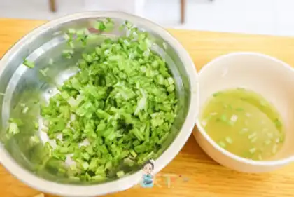 Make Beef celery dumplings step 1