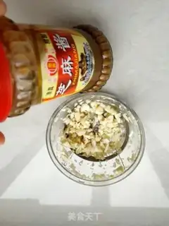 Make Spicy sesame noodles step 6