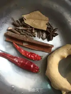 Make Potato carrots, gravy step 2