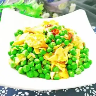 Make Peas fried eggs step 12