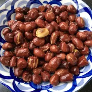 Make Little oil, fried peanut rice step 8