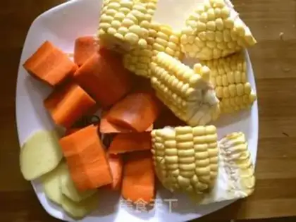 Make Corn steak soup step 1