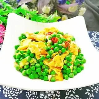 Make Peas fried eggs step 13