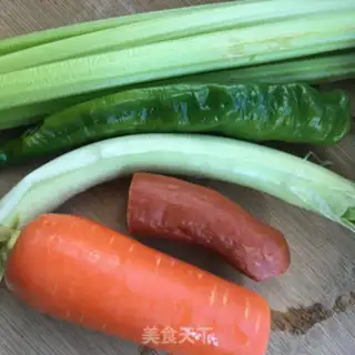 Make Pepper peppers, pasta step 1
