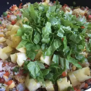 Make Pineapple rice step 14